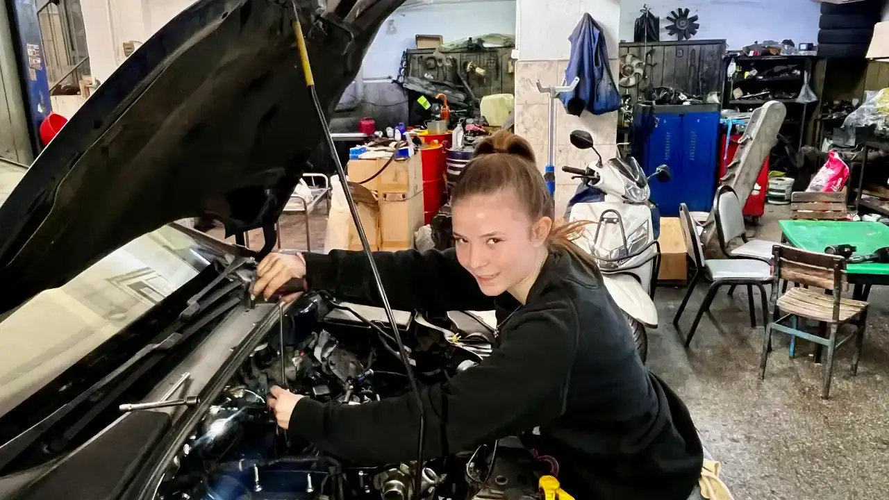 Önyargıları Şanzıman Anahtarıyla Söktü 6